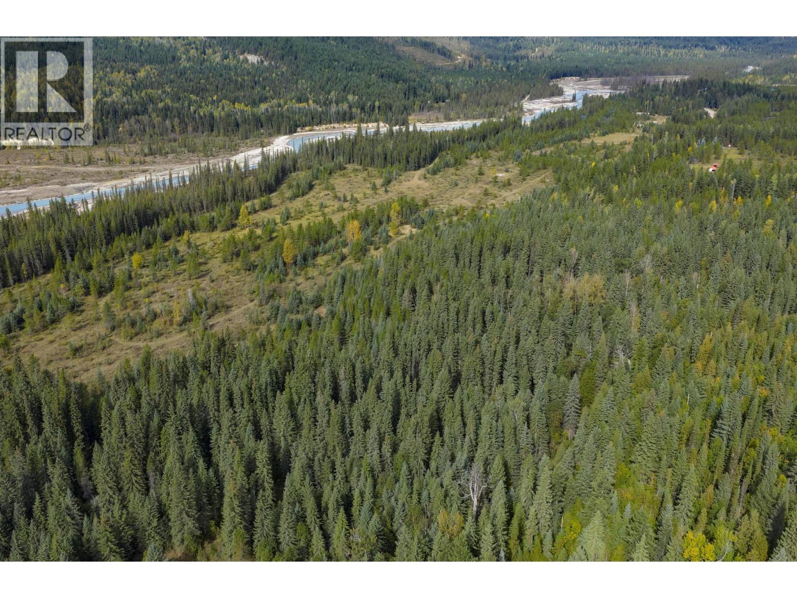 2237 Blaeberry Road, Golden, BC