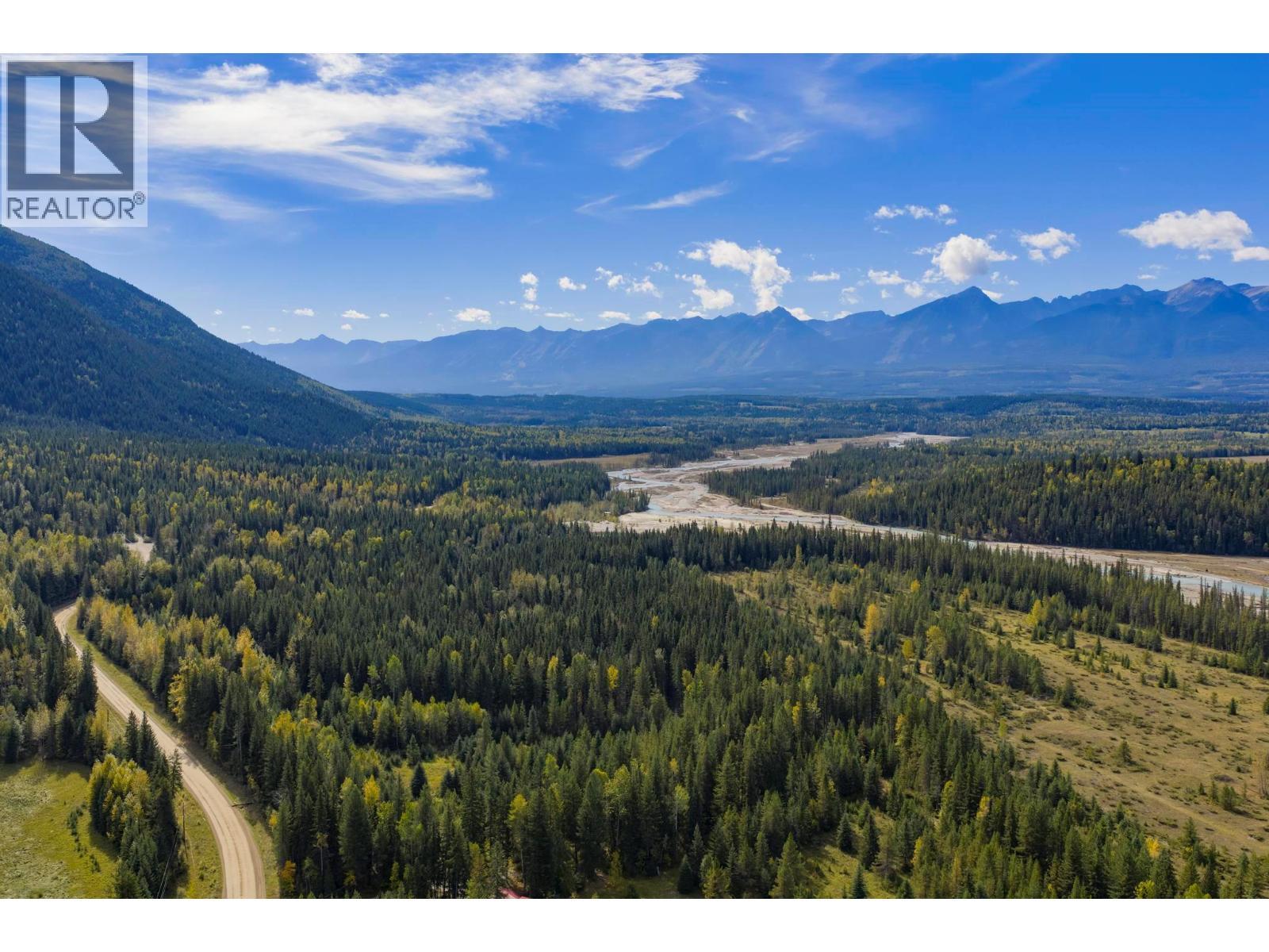 2237 Blaeberry Road, Golden, BC