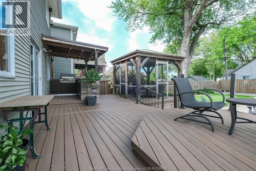 458 John M, Windsor, ON - Outdoor With Deck Patio Veranda With Exterior