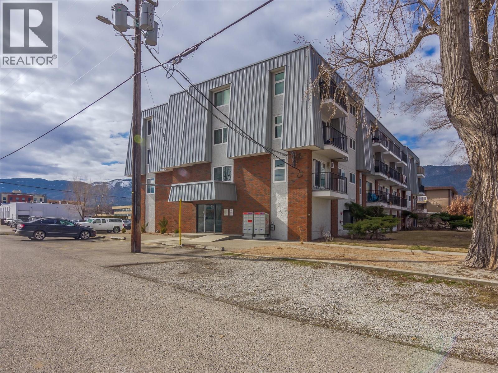 922 Dynes Avenue Unit# 301, Penticton, BC