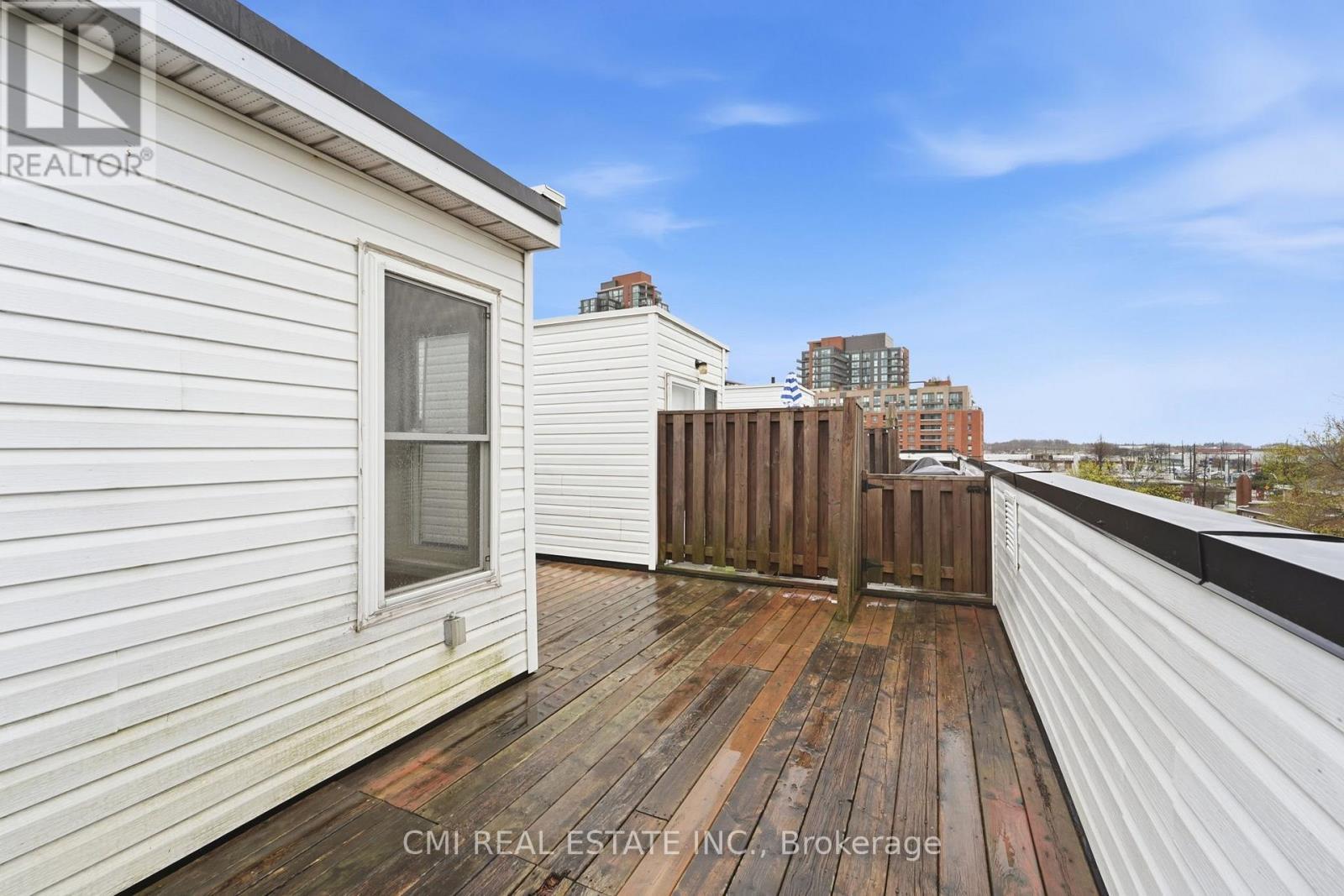 164 - 760 Lawrence Avenue W, Toronto, ON - Outdoor With Exterior