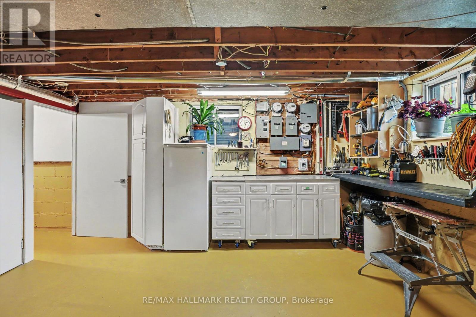 371 Sunnyside Avenue, Ottawa, ON - Indoor Photo Showing Basement