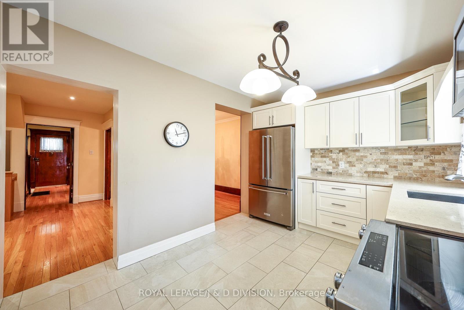553 Runnymede Road, Toronto, ON - Indoor Photo Showing Kitchen With Stainless Steel Kitchen