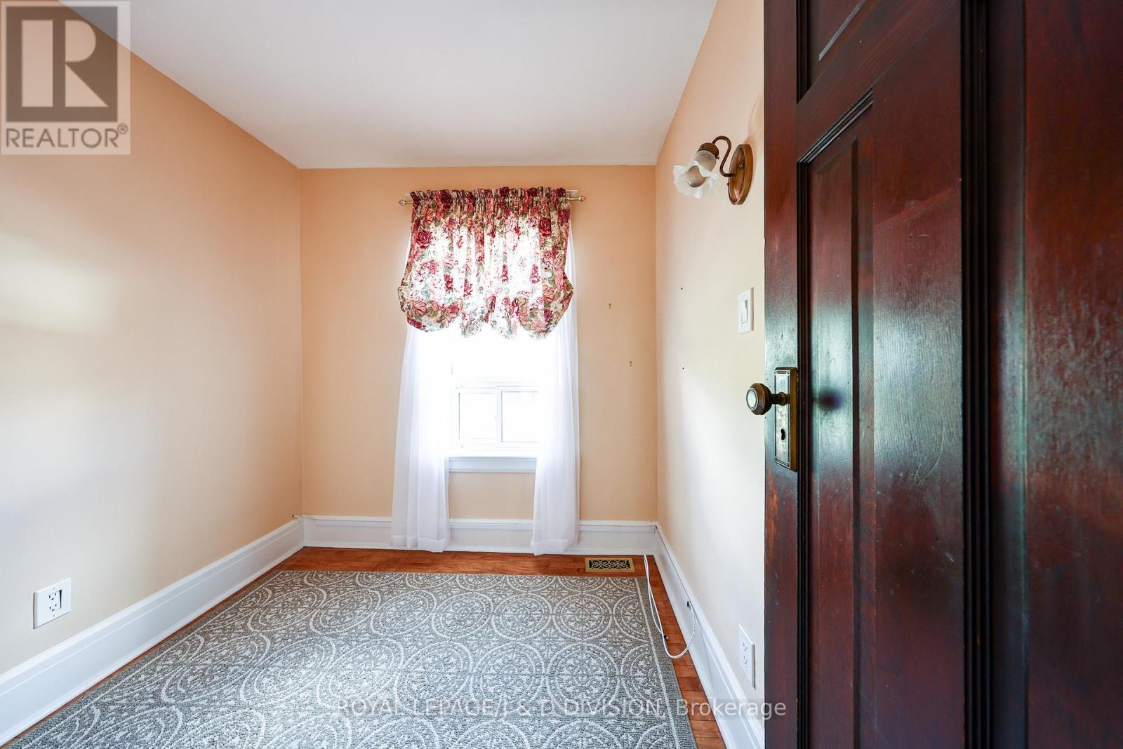 553 Runnymede Road, Toronto, ON - Indoor Photo Showing Other Room