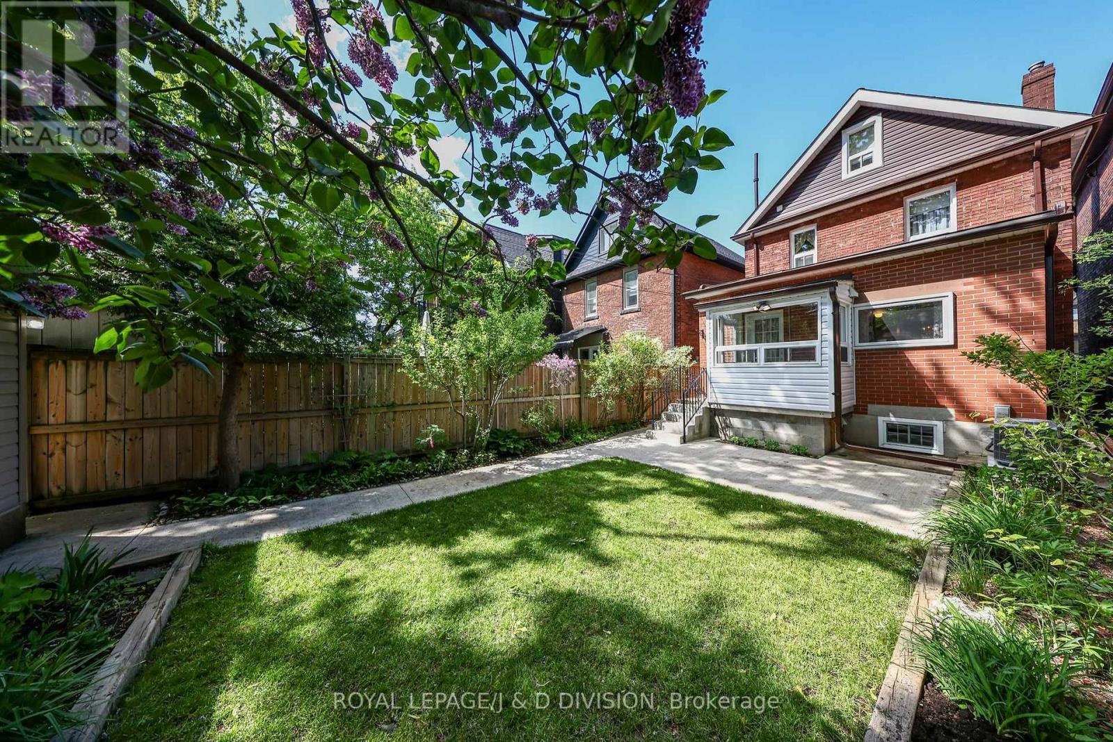 553 Runnymede Road, Toronto, ON - Outdoor