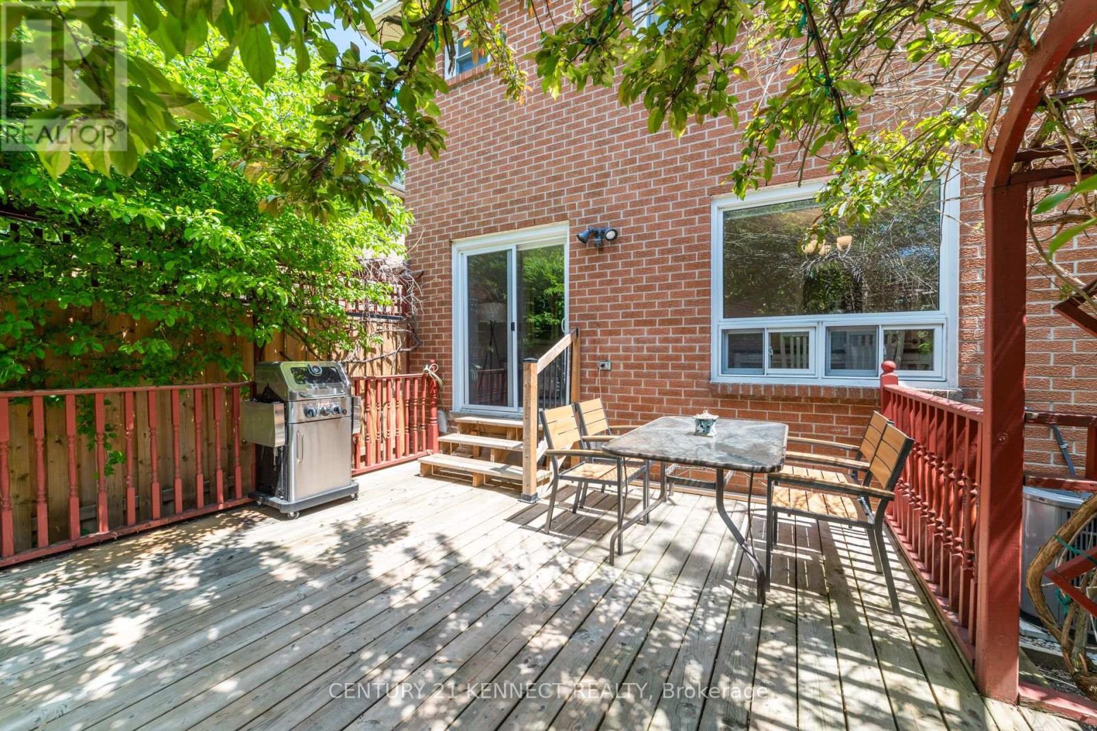 470 Brownridge Drive, Vaughan, ON - Outdoor With Deck Patio Veranda With Exterior