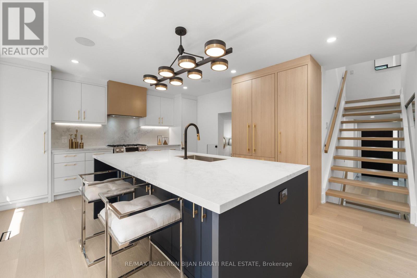 593 Cummer Avenue, Toronto, ON - Indoor Photo Showing Kitchen With Upgraded Kitchen