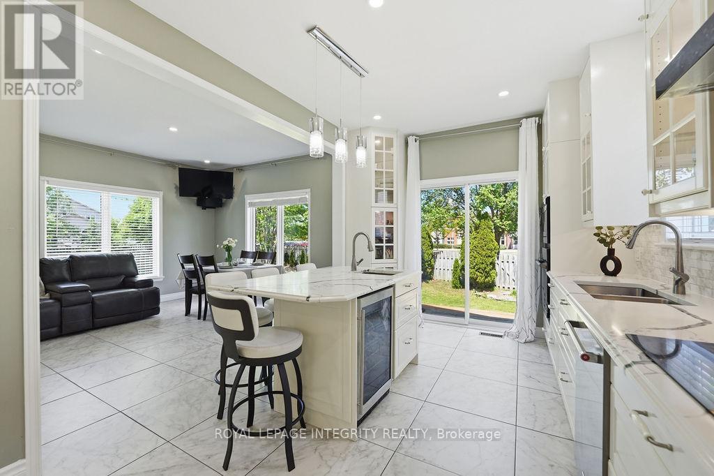 1067 Rocky Harbour Crescent, Ottawa, ON