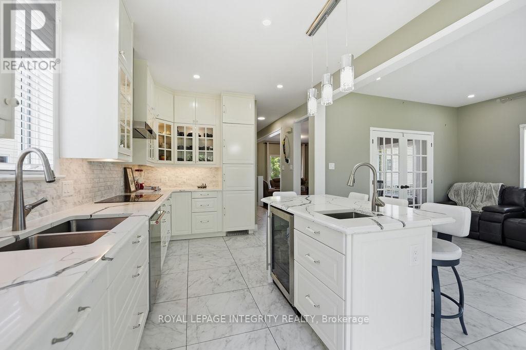 1067 Rocky Harbour Crescent, Ottawa, ON