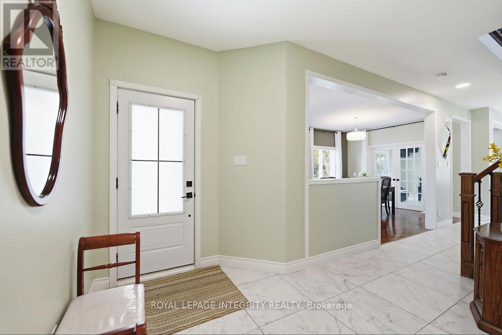1067 Rocky Harbour Crescent, Ottawa, ON