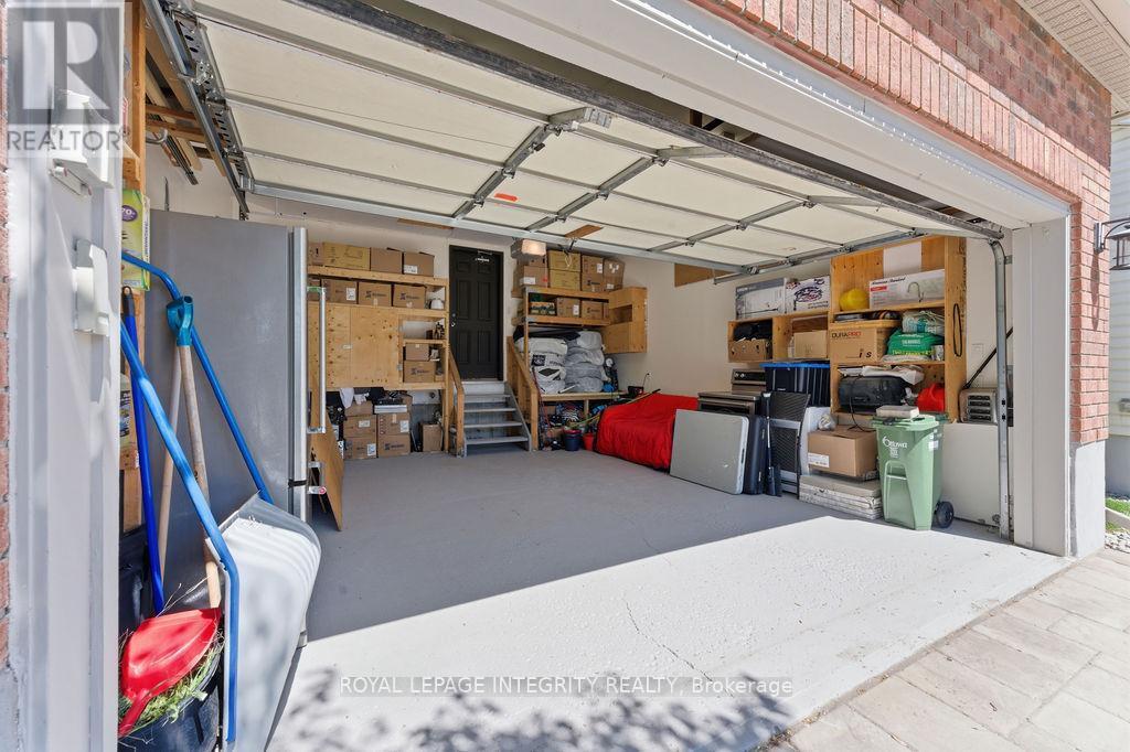 1067 Rocky Harbour Crescent, Ottawa, ON