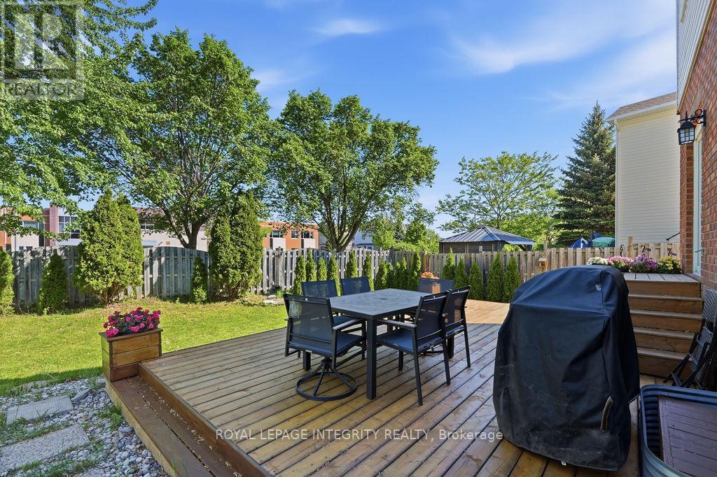 1067 Rocky Harbour Crescent, Ottawa, ON