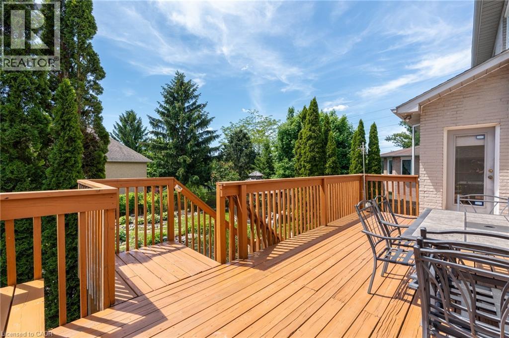 23 Susan Drive, Hamilton, ON