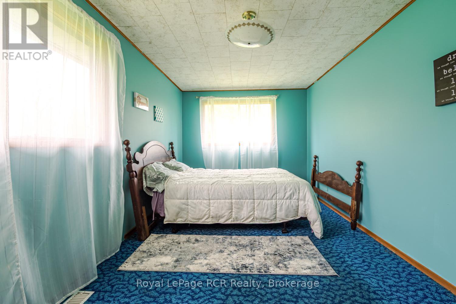 873 14Th Street W, Georgian Bluffs, ON