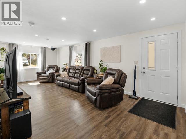 114-986 Range Road, Whitehorse, YT