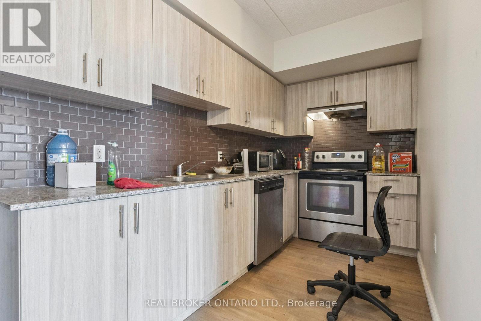 G607 - 275 Larch Street, Waterloo, ON