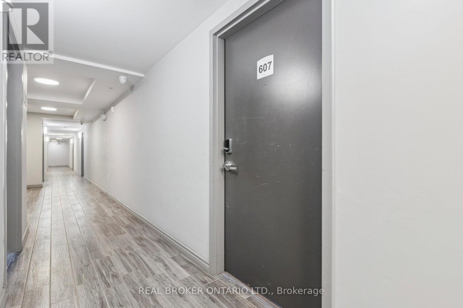 G607 - 275 Larch Street, Waterloo, ON