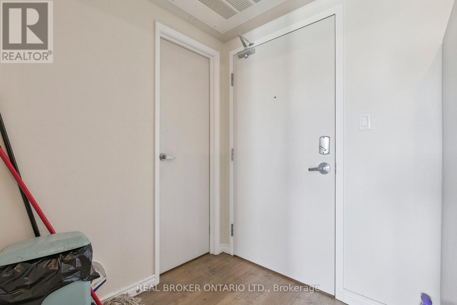 G607 - 275 Larch Street, Waterloo, ON