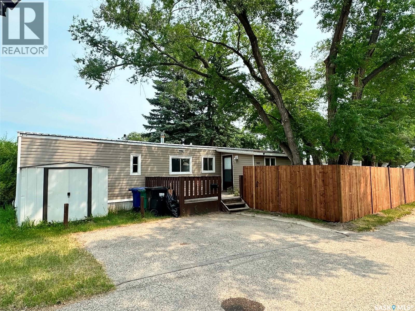 300 1524 Rayner Avenue, Saskatoon, SK