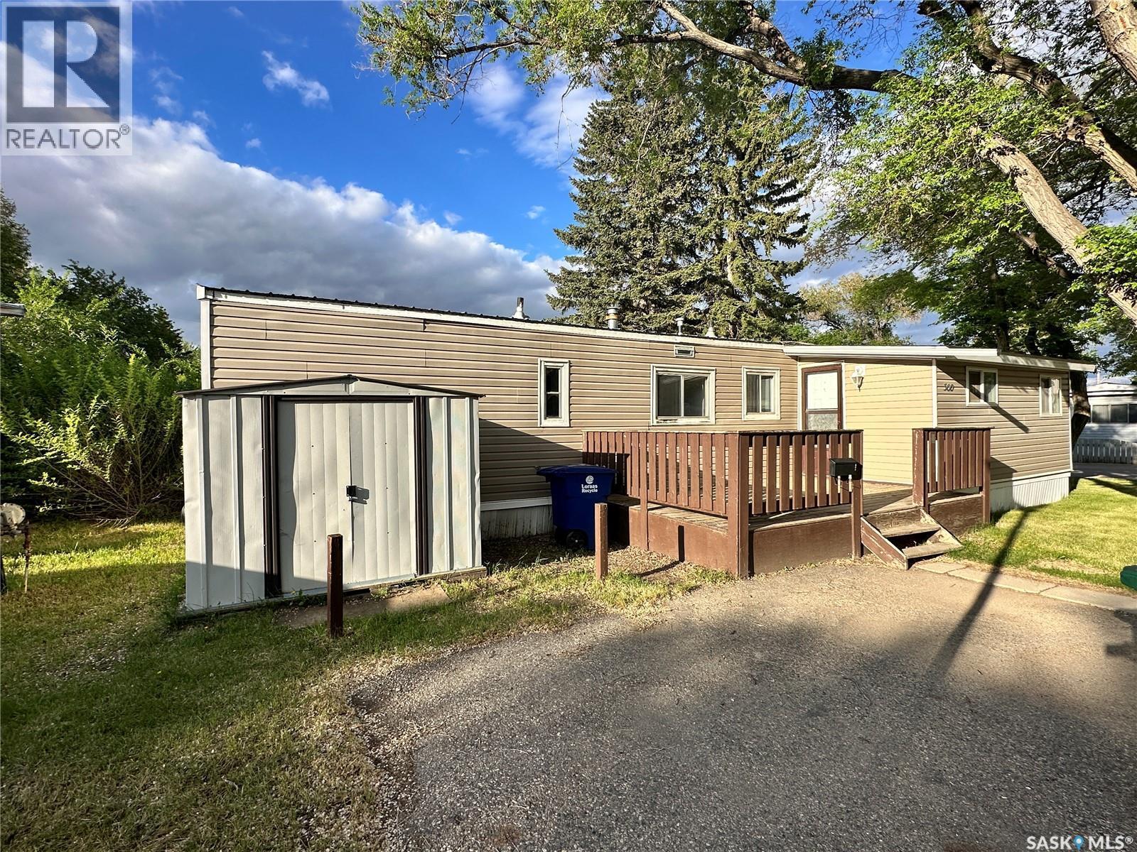 300 1524 Rayner Avenue, Saskatoon, SK