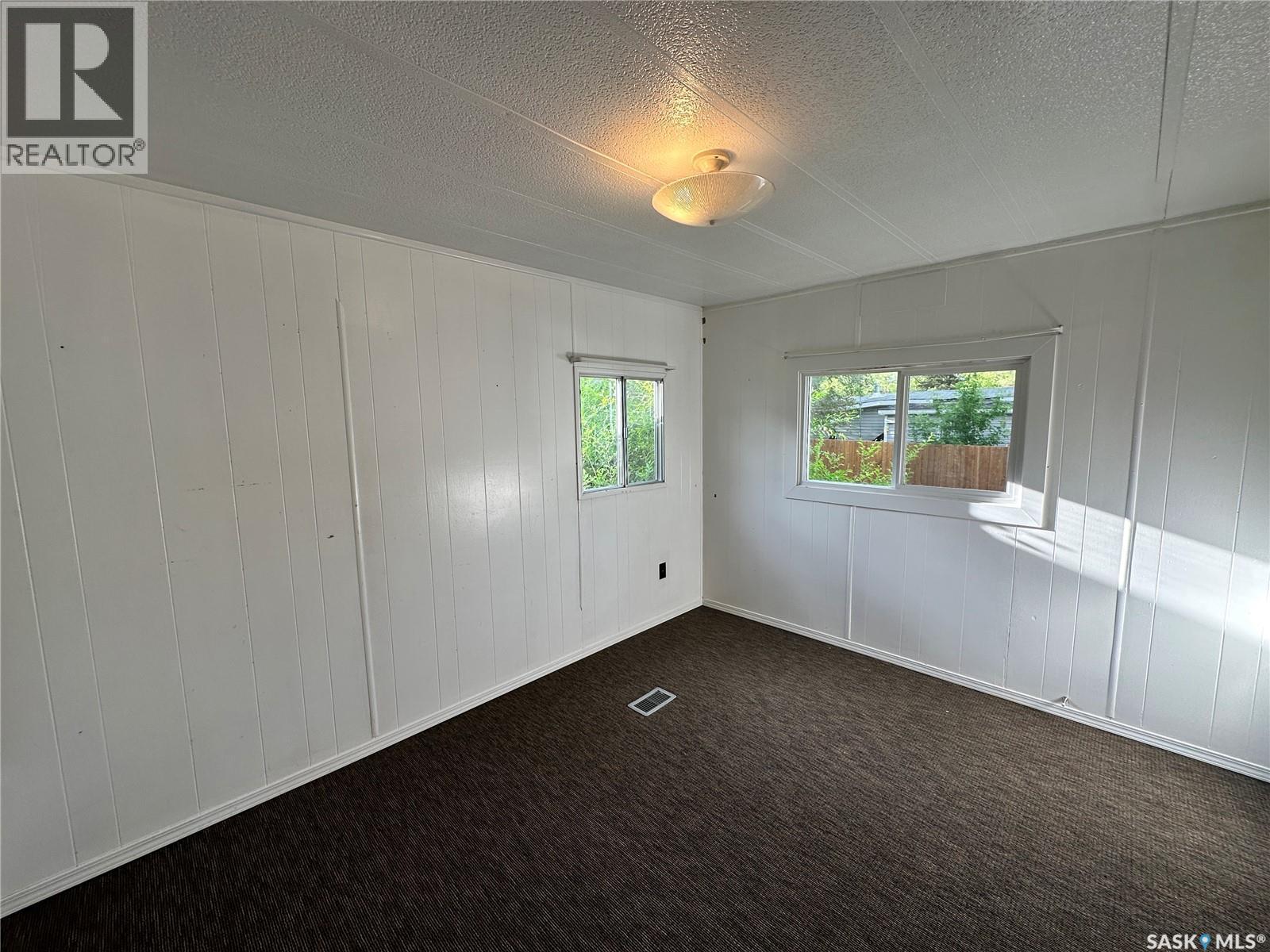300 1524 Rayner Avenue, Saskatoon, SK