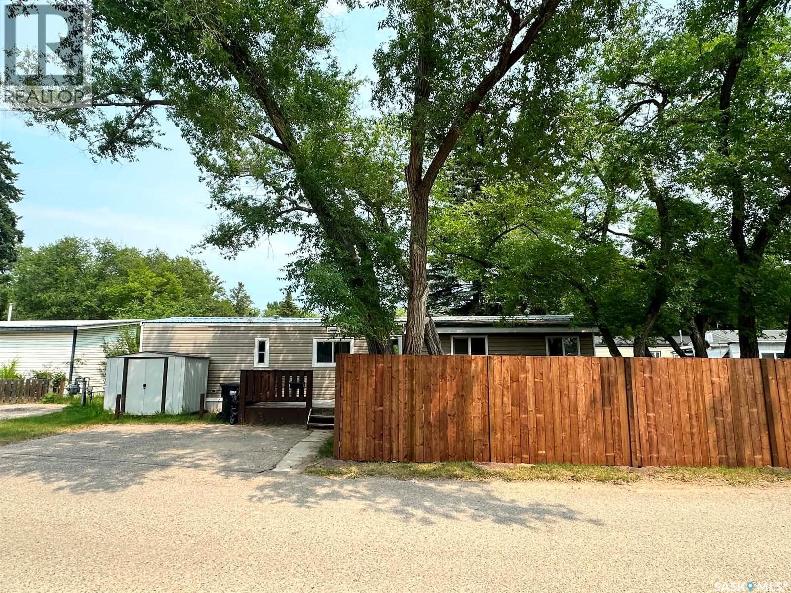 300 1524 Rayner Avenue, Saskatoon, SK