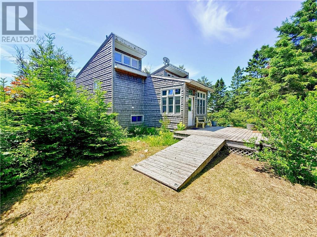 111 Mcnevin Street, Providence Bay, Manitoulin Island, ON
