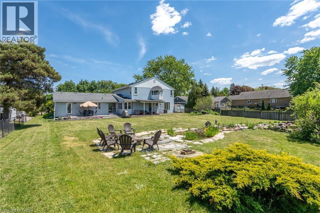 5 Mazza Avenue, Dundas, ON