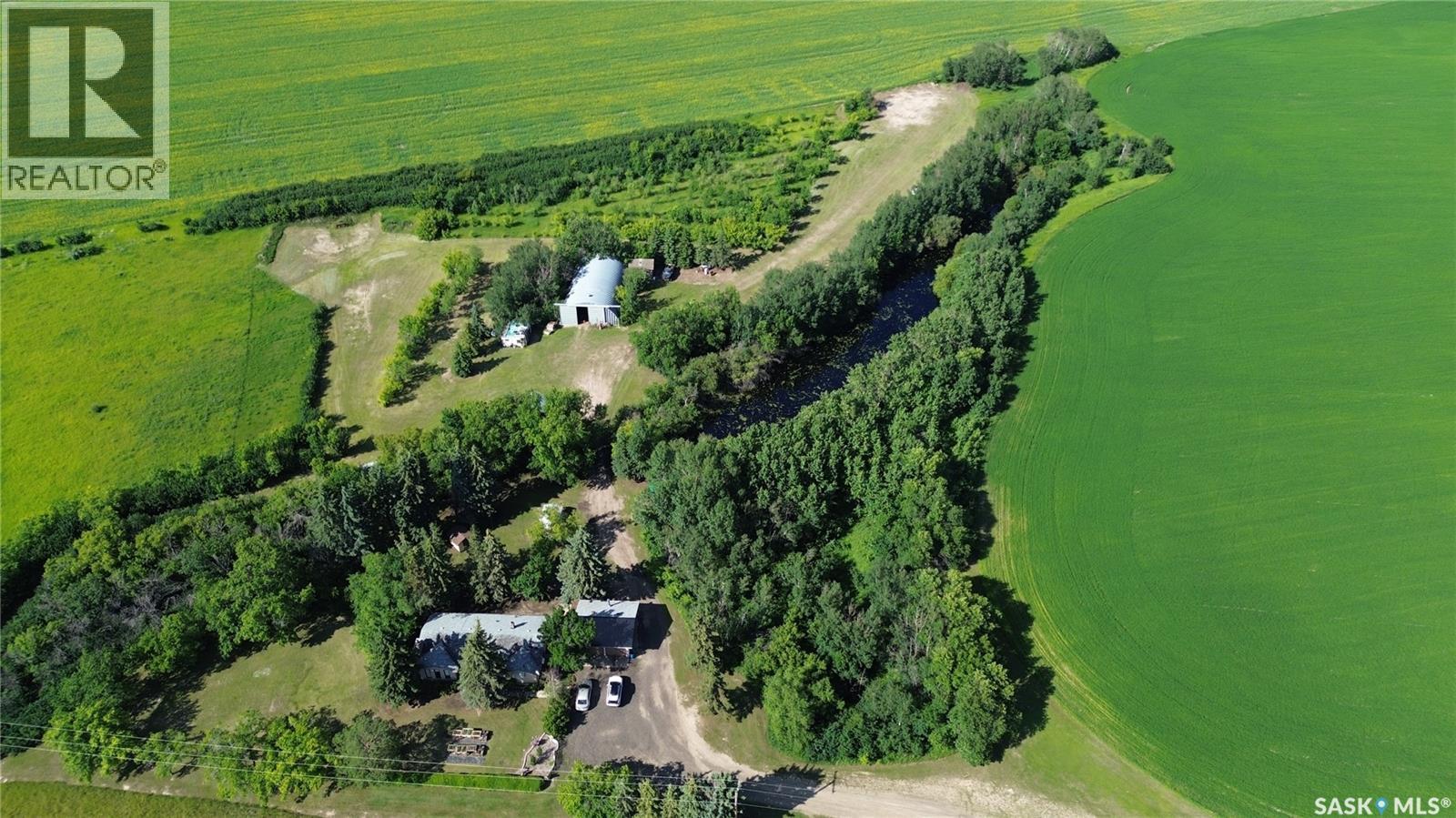 Highway 16 Acreage, North Battleford Rm No. 437, SK