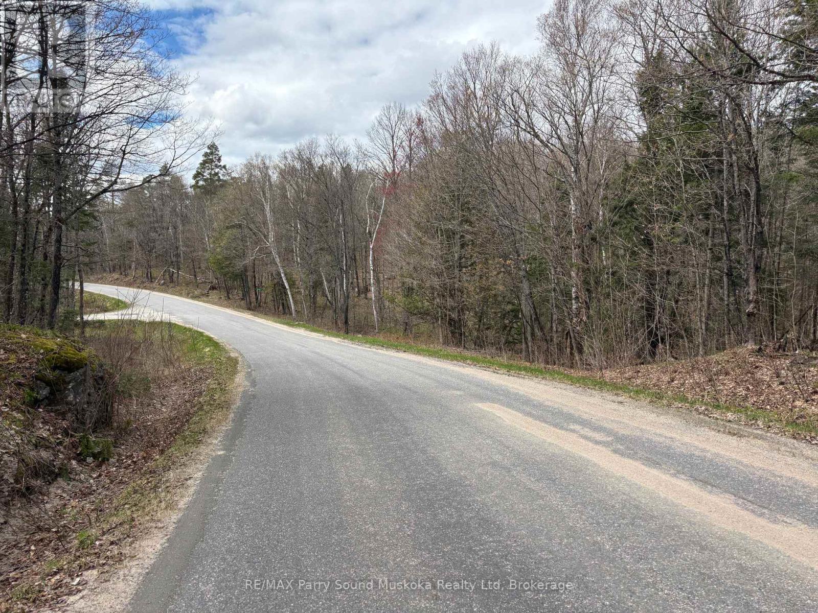 0 Ahmic Lake Road, Magnetawan (Spence), ON