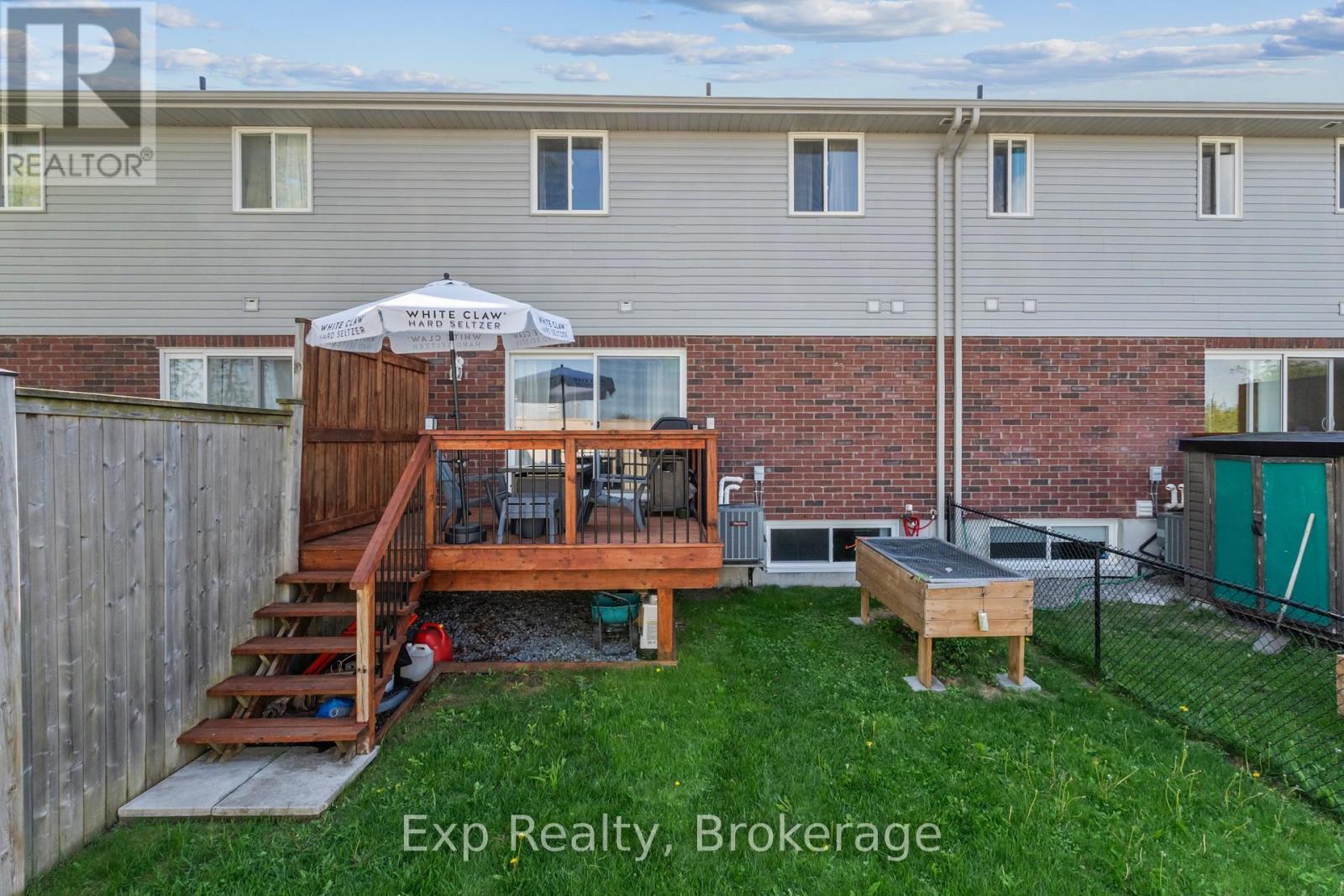 54 Cortland Crescent, Quinte West (Murray Ward), ON - Outdoor With Deck Patio Veranda With Exterior