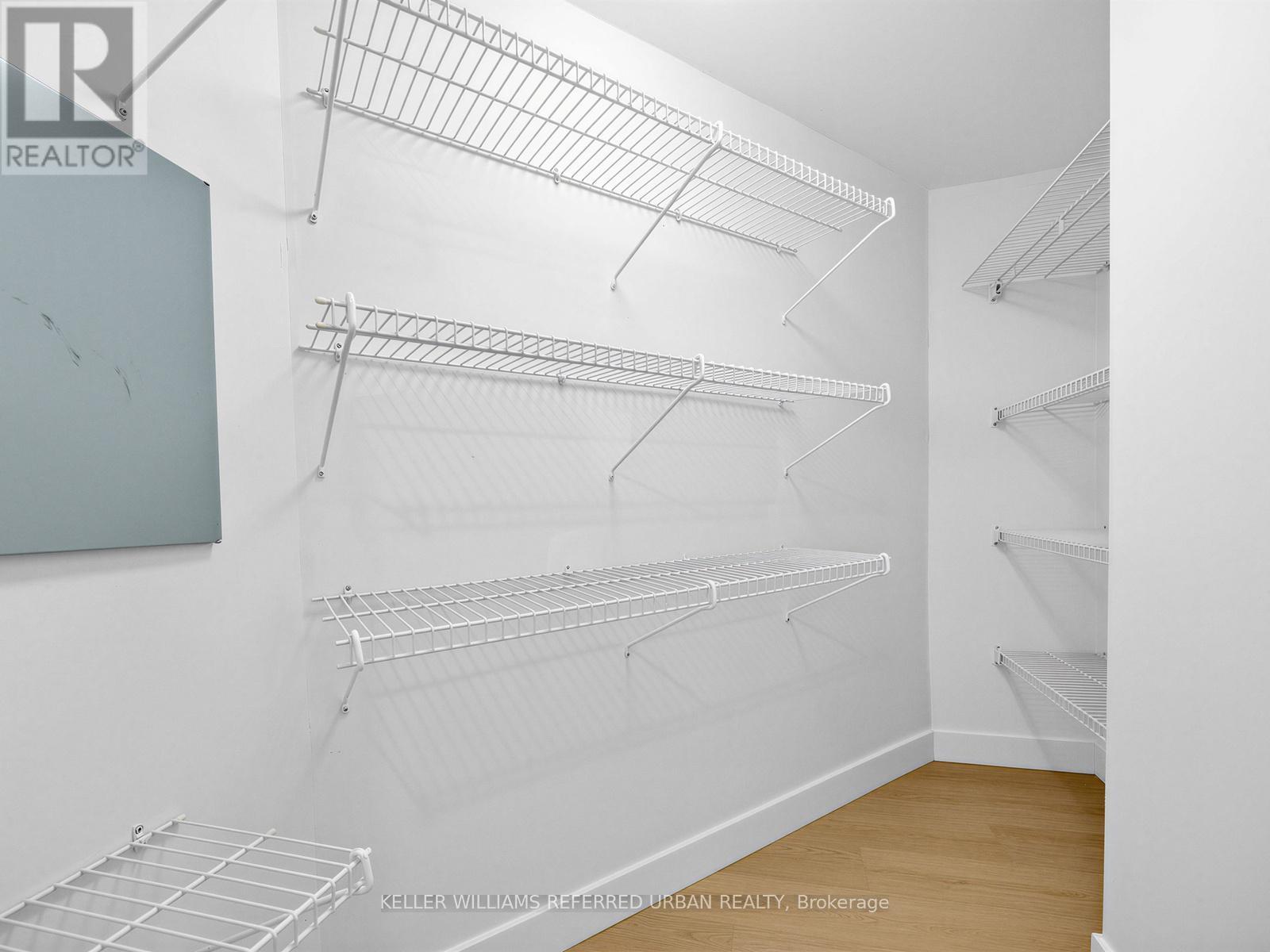 501 - 7 Bishop Avenue, Toronto, ON - Indoor With Storage