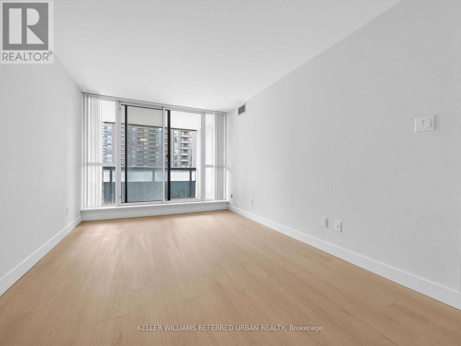 501 - 7 Bishop Avenue, Toronto, ON - Indoor Photo Showing Other Room