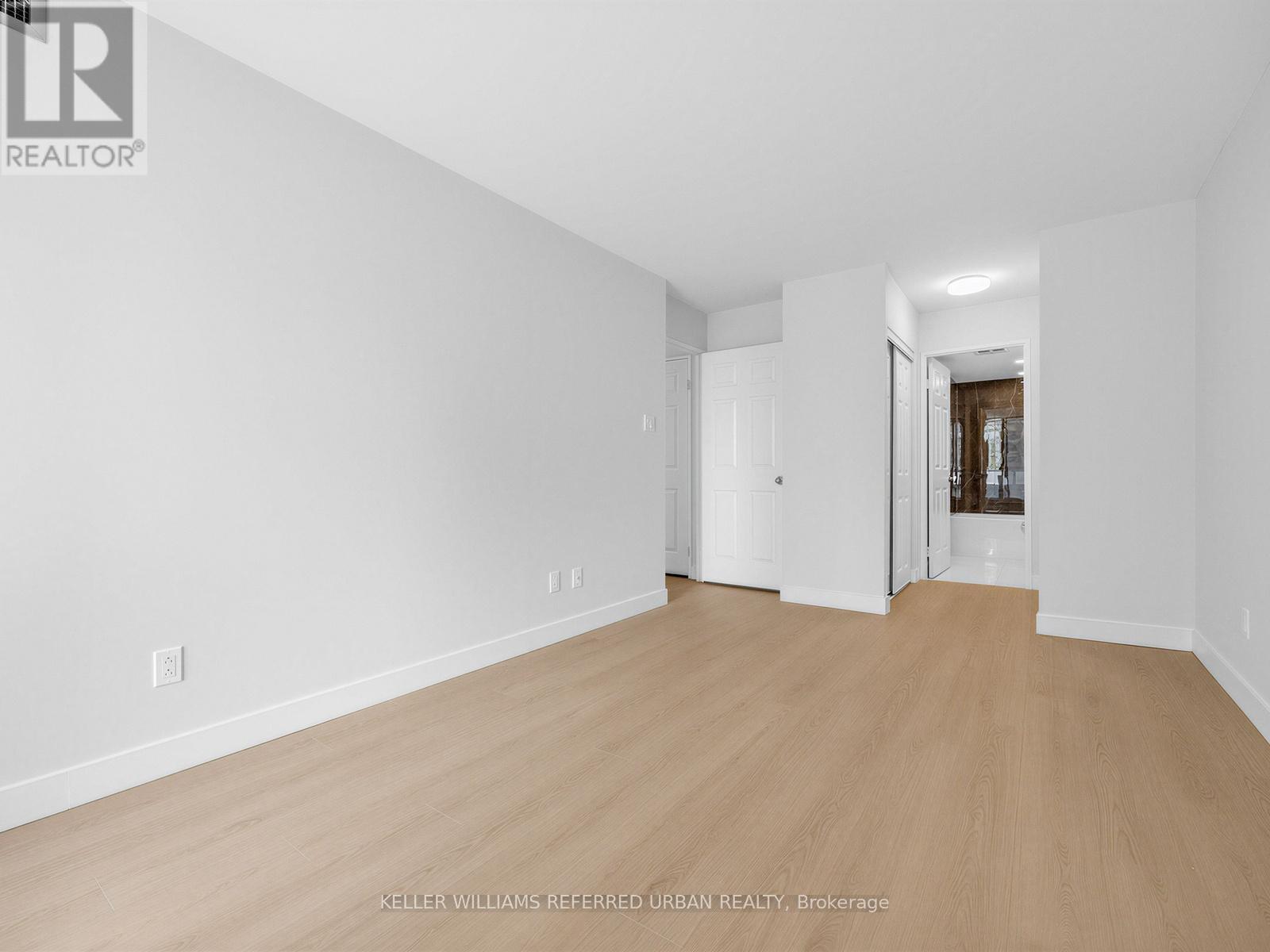 501 - 7 Bishop Avenue, Toronto, ON - Indoor Photo Showing Other Room