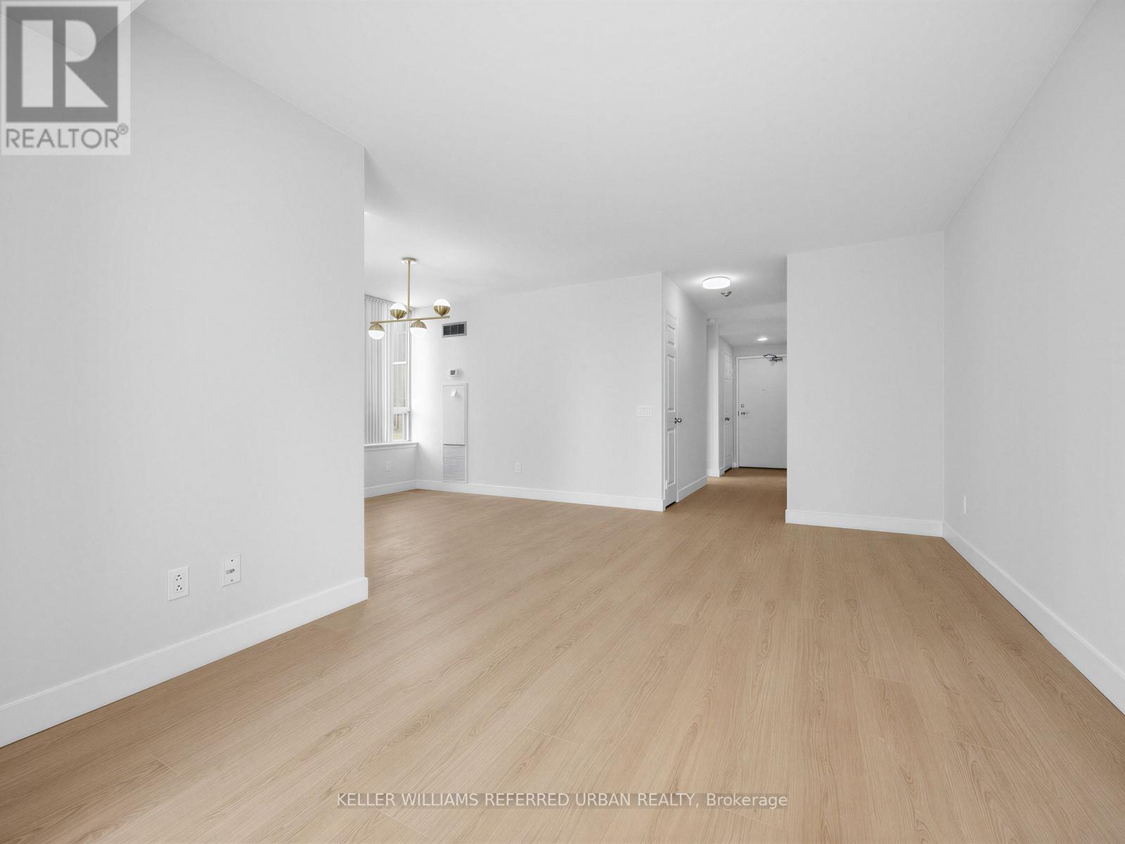 501 - 7 Bishop Avenue, Toronto, ON - Indoor Photo Showing Other Room