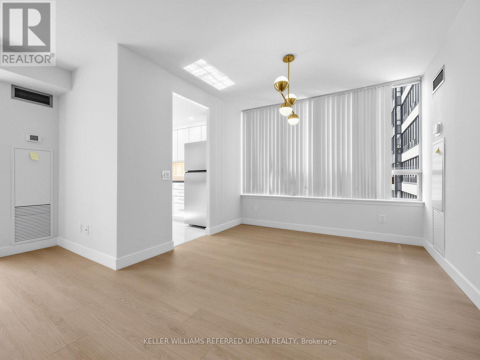 501 - 7 Bishop Avenue, Toronto, ON - Indoor Photo Showing Other Room