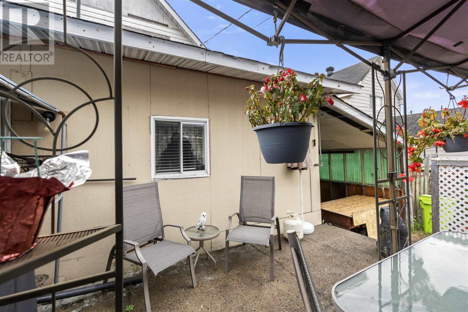 249 John St, Sault Ste. Marie, ON - Outdoor With Deck Patio Veranda With Exterior