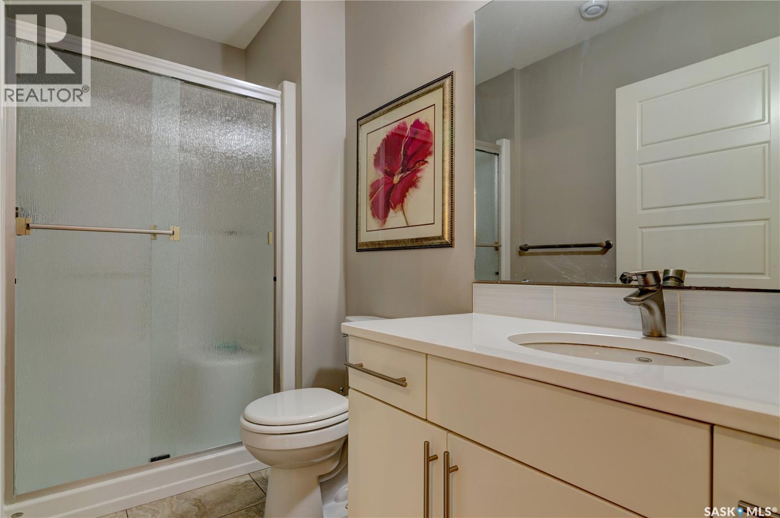 4606 Curtiss Avenue, Regina, SK - Indoor Photo Showing Bathroom