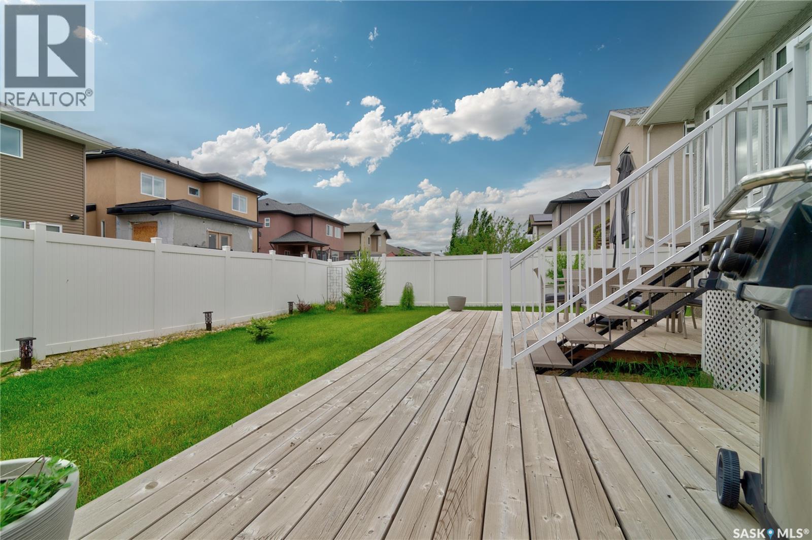 4606 Curtiss Avenue, Regina, SK - Outdoor With Deck Patio Veranda