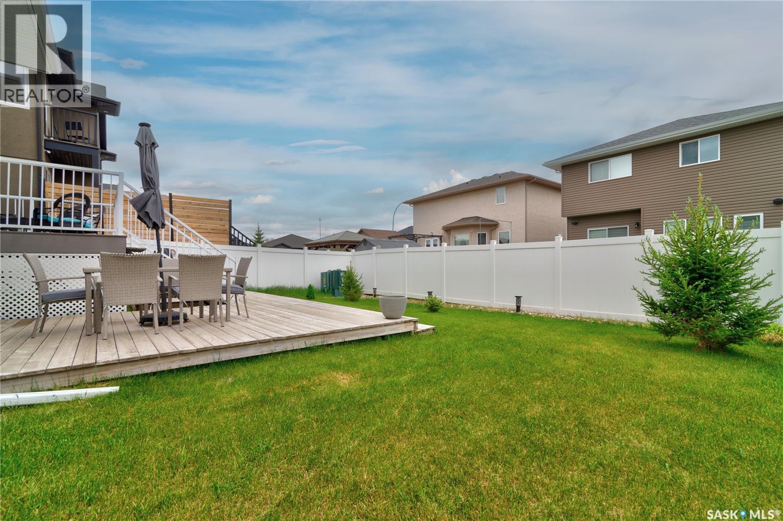 4606 Curtiss Avenue, Regina, SK - Outdoor With Deck Patio Veranda