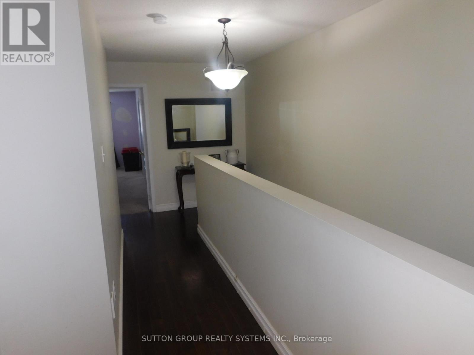 85 Weather Vane Lane E, Brampton, ON - Indoor Photo Showing Other Room