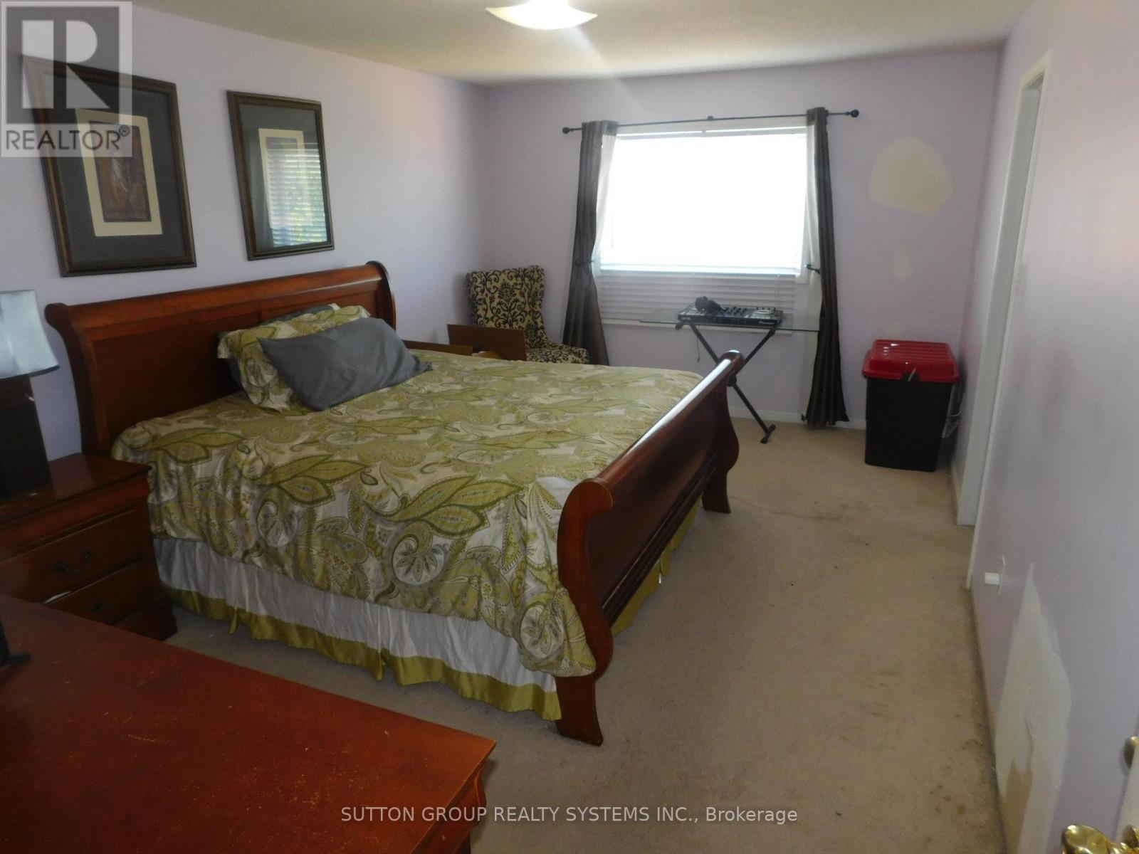 85 Weather Vane Lane E, Brampton, ON - Indoor Photo Showing Bedroom