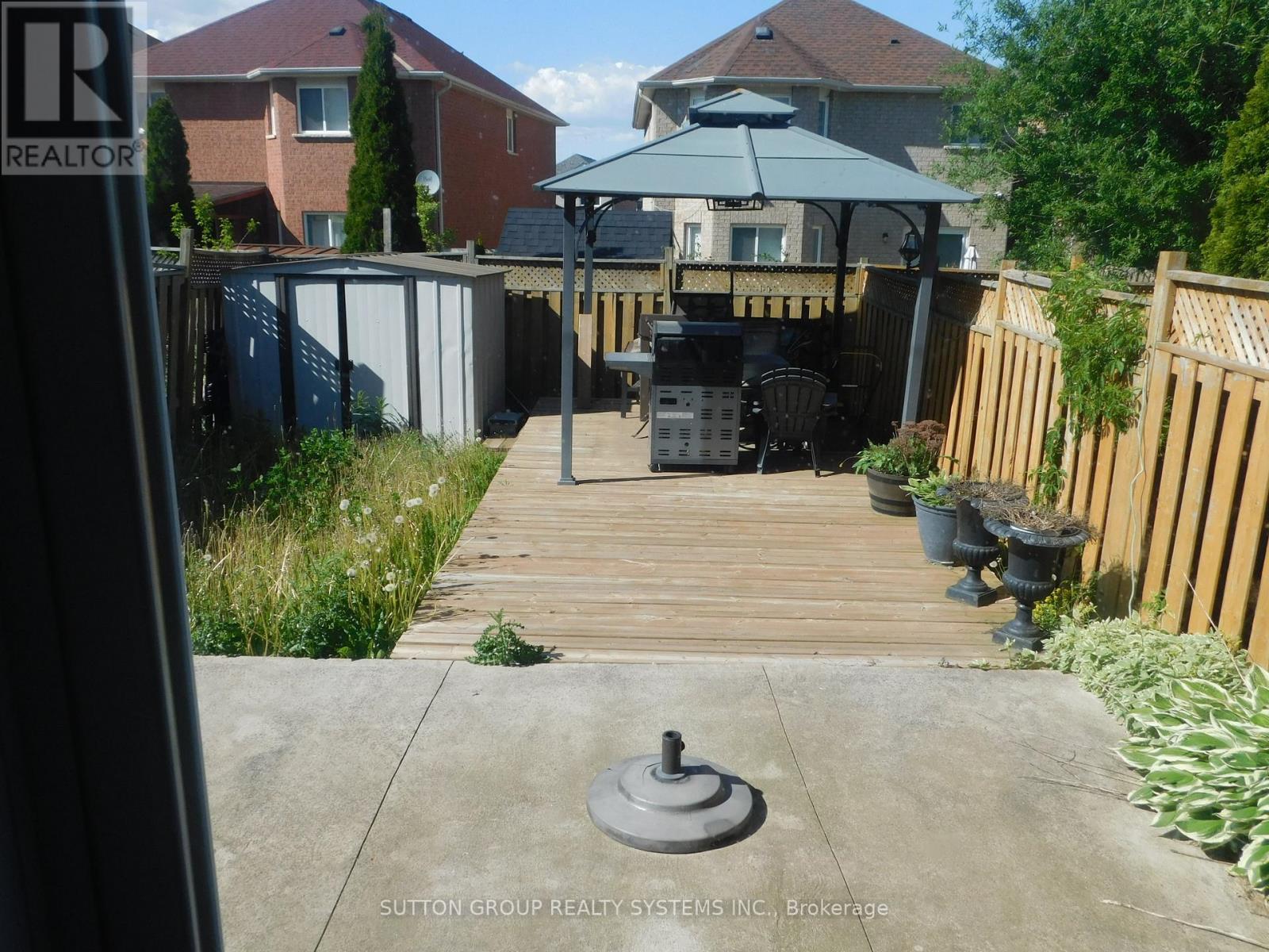 85 Weather Vane Lane E, Brampton, ON - Outdoor