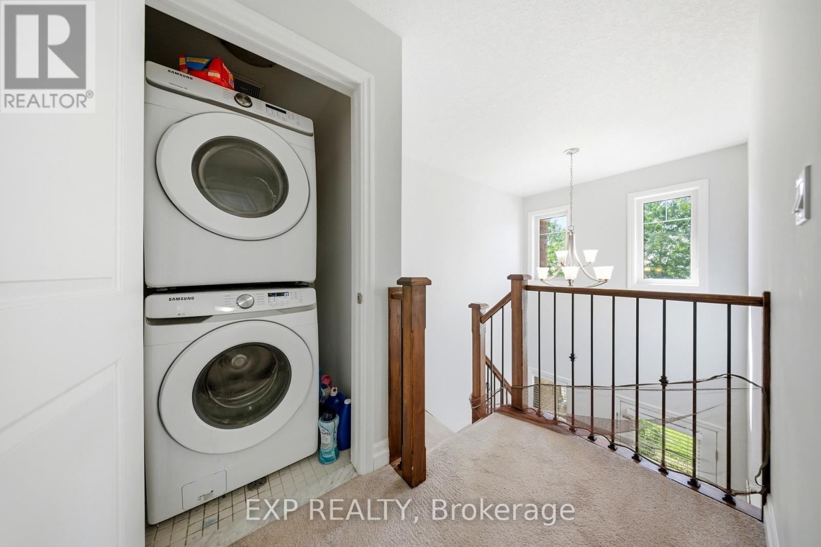17 - 158 Fife Road, Guelph, ON - Indoor Photo Showing Laundry Room