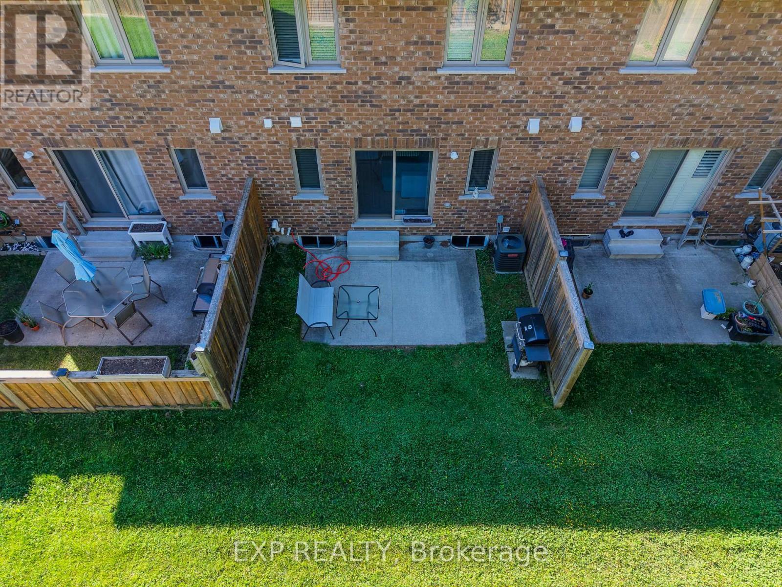 17 - 158 Fife Road, Guelph, ON - Outdoor With Exterior