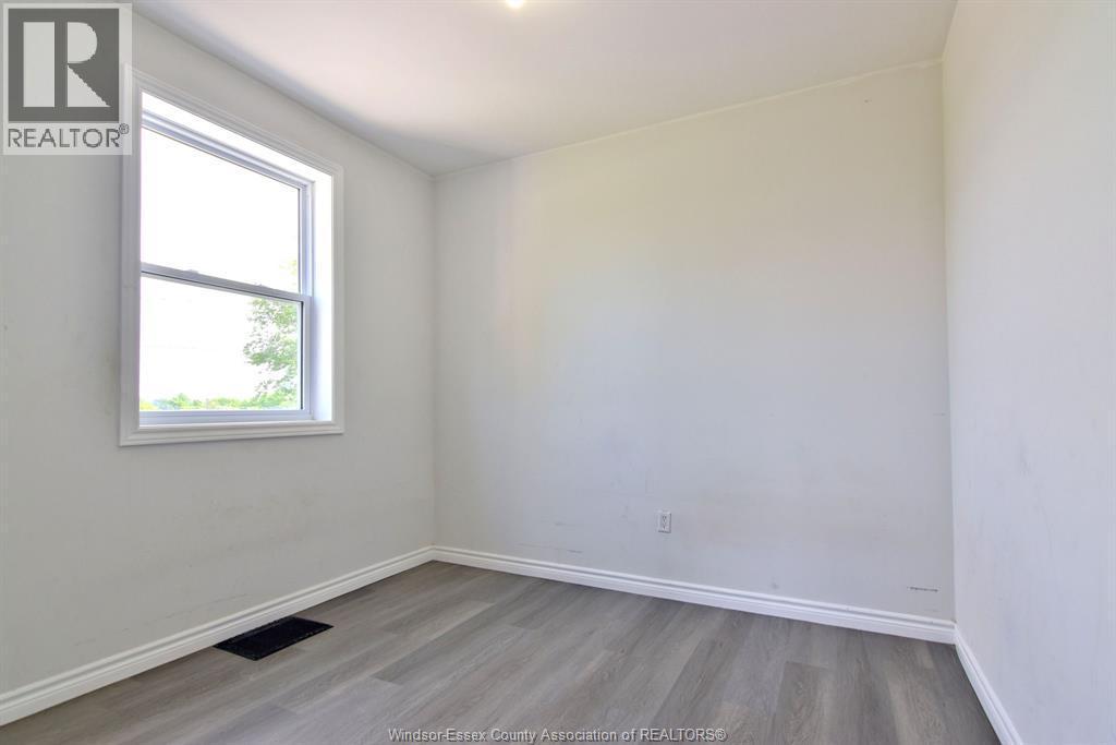 1502 Mersea Rd D, Leamington, ON - Indoor Photo Showing Other Room