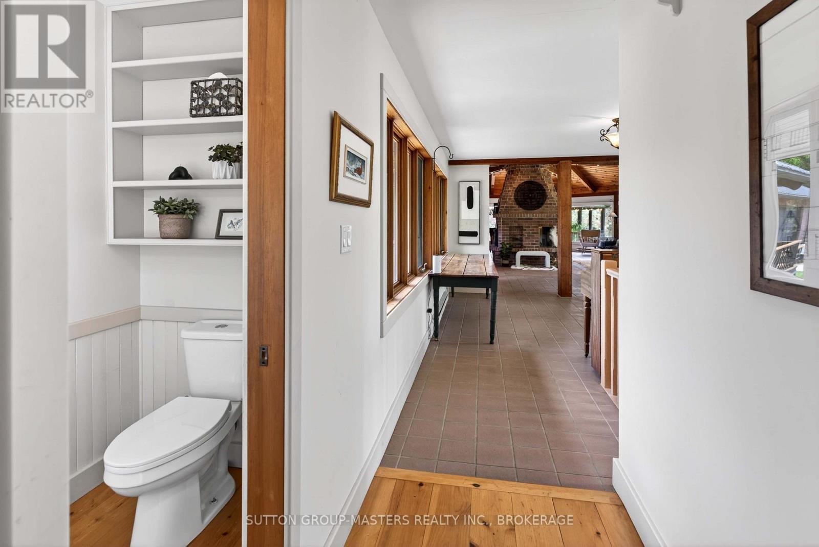 314 Baseline Road, Frontenac Islands (Howe Island), ON - Indoor Photo Showing Other Room