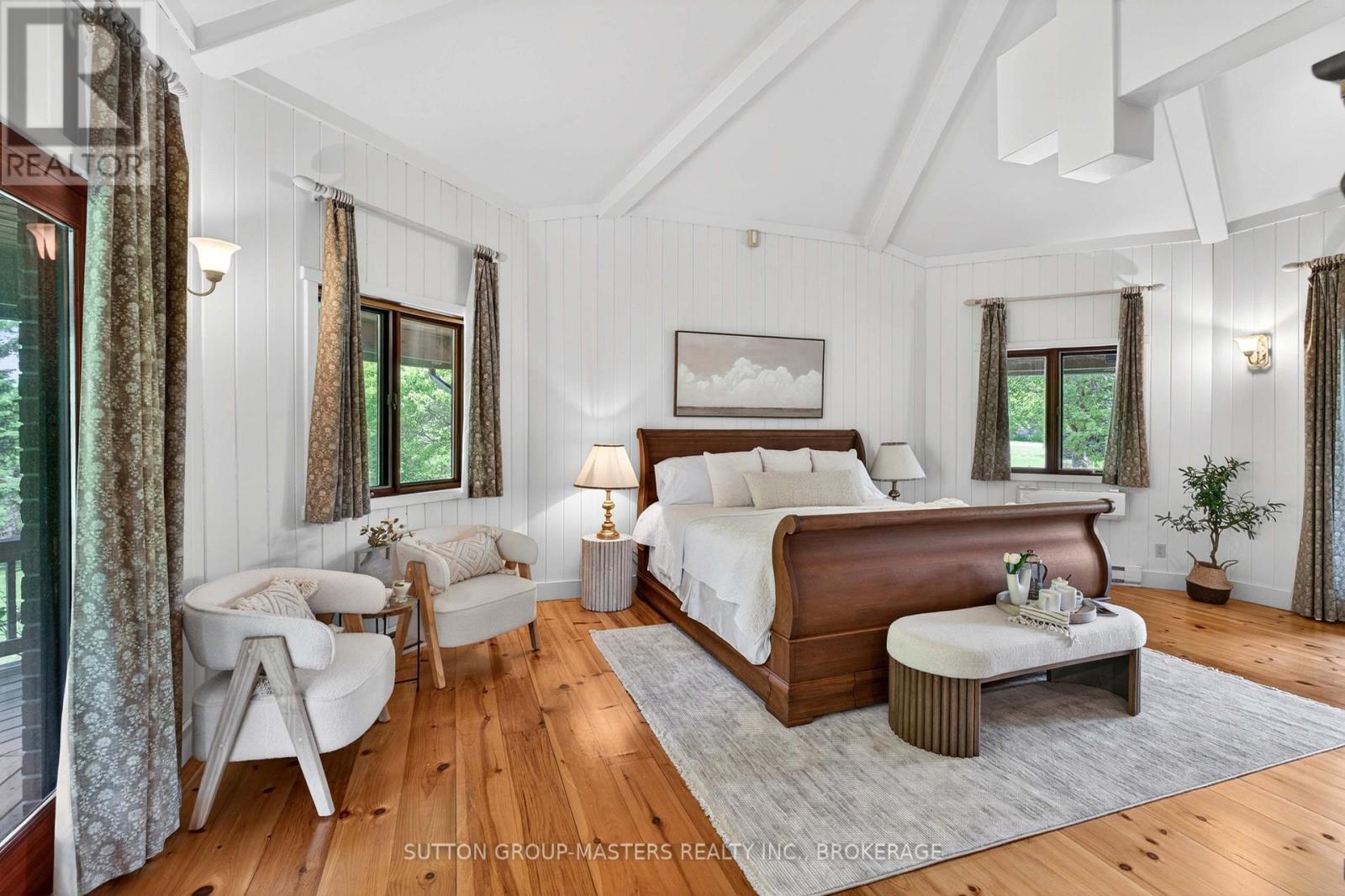 314 Baseline Road, Frontenac Islands (Howe Island), ON - Indoor Photo Showing Bedroom