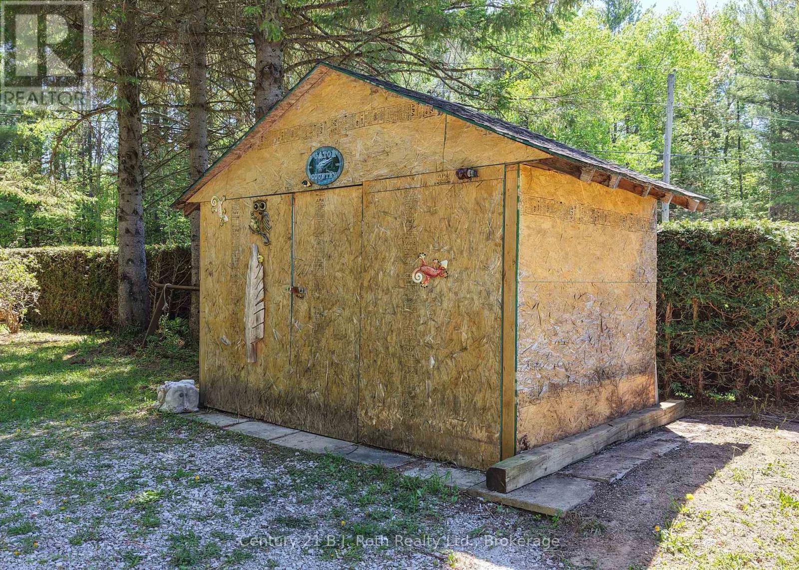 Large storage shed - 4258 Canal Road, Severn, ON - Outdoor