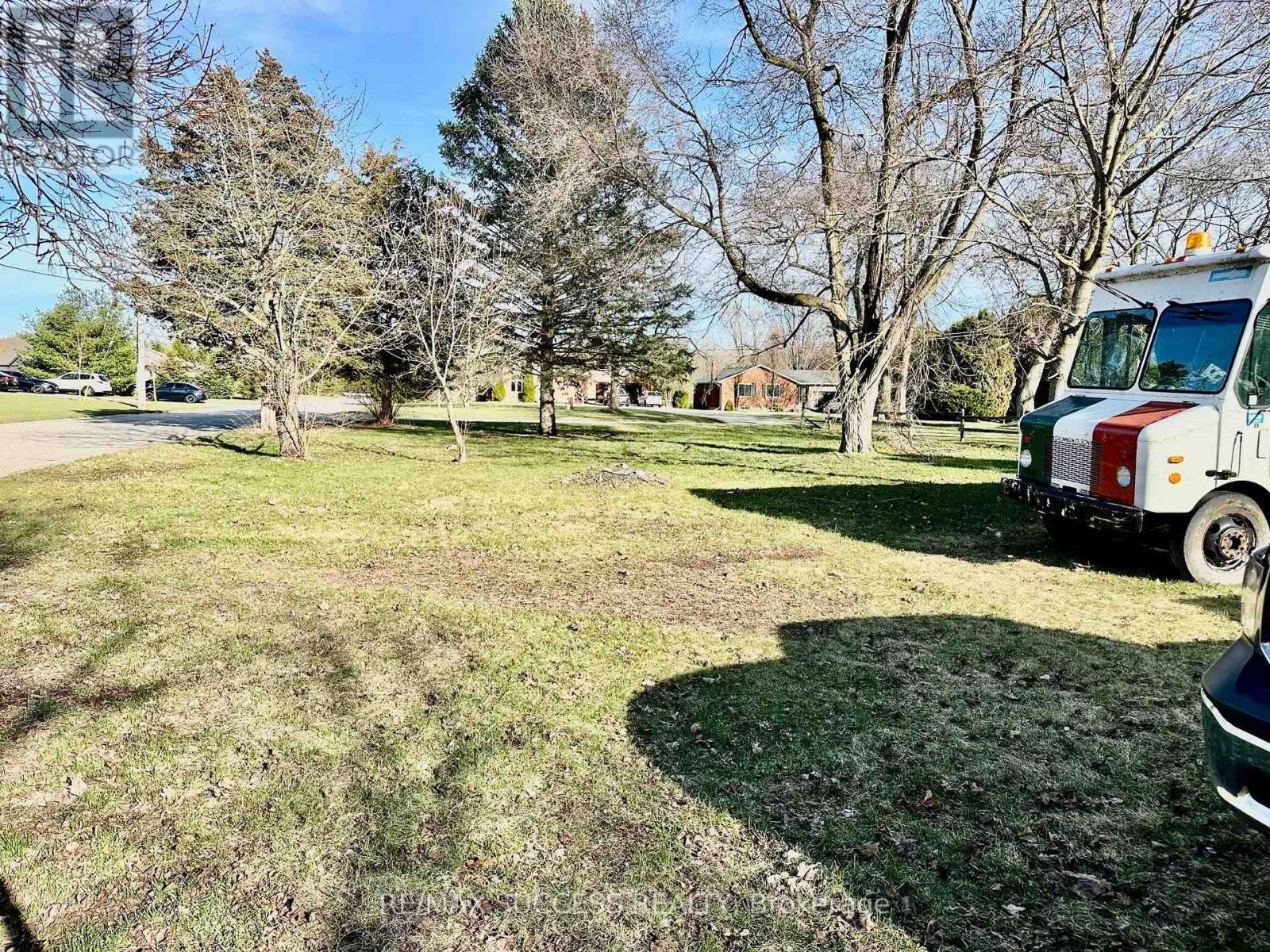 738 Mount Pleasant Road, Brant, ON - Outdoor